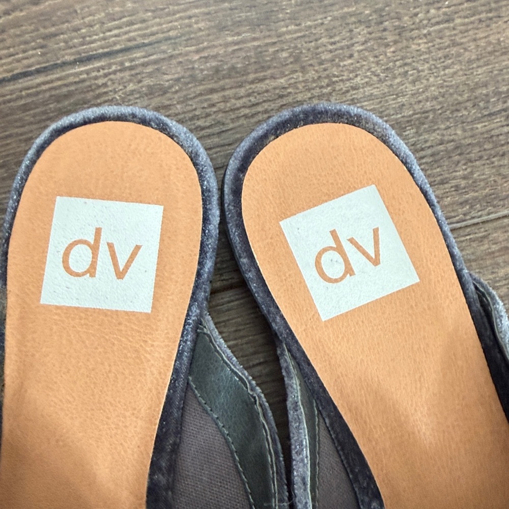Dolce Vita New blue suede shoes mules with silver 7.5 - Picture 2 of 7